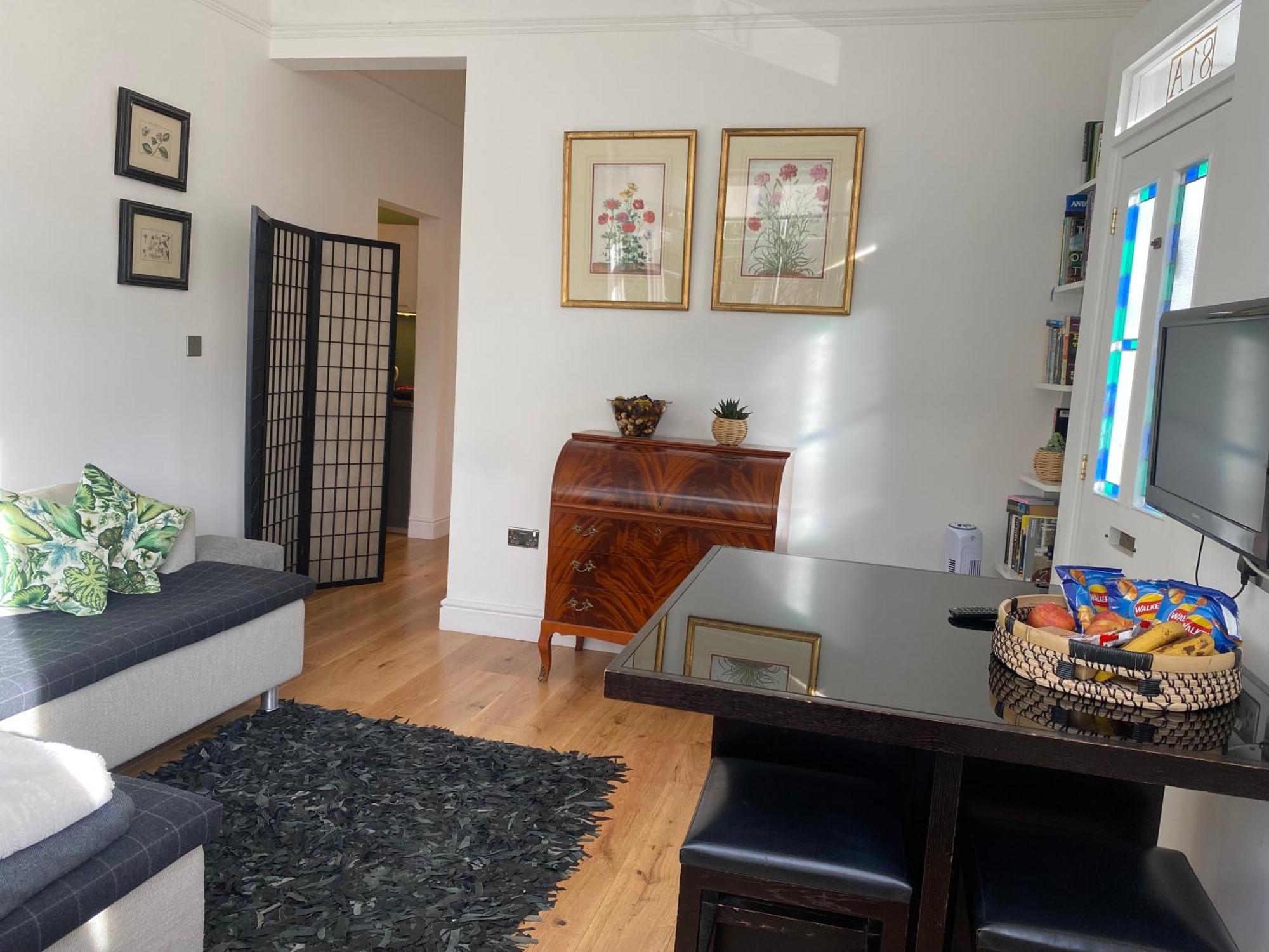 Interior Designed Flat Near Kew Botanical Gardens Lägenhet London Exteriör bild